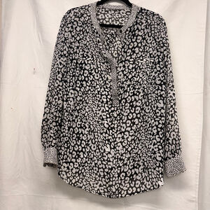 Women's Unbranded Black & White Leopard Print Blouse L